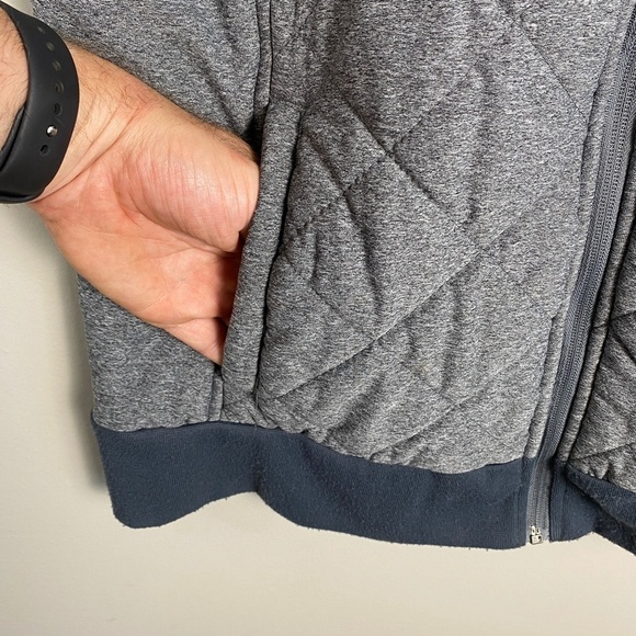 High Sierra Women's Gray Outdoors Insulated Hiking / Camping Zip Up Vest Large - Picture 3 of 15